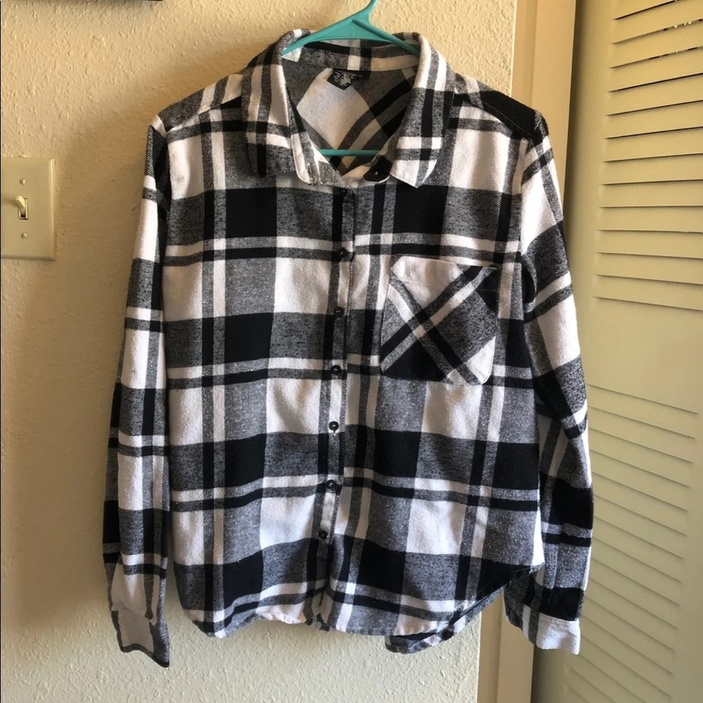Black and white Flannel